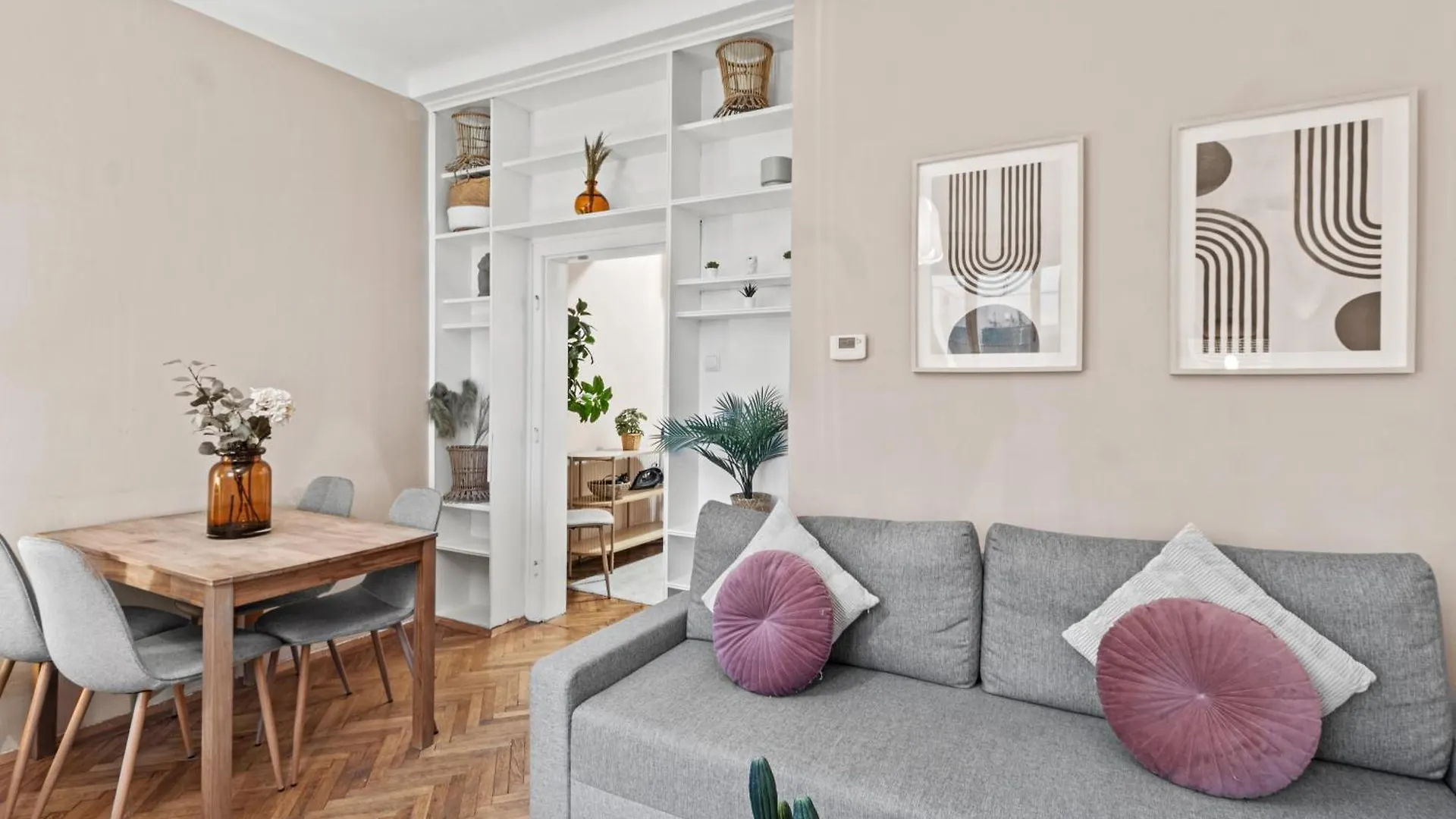 Appartamento Modern Apartment, 3 Min To 
