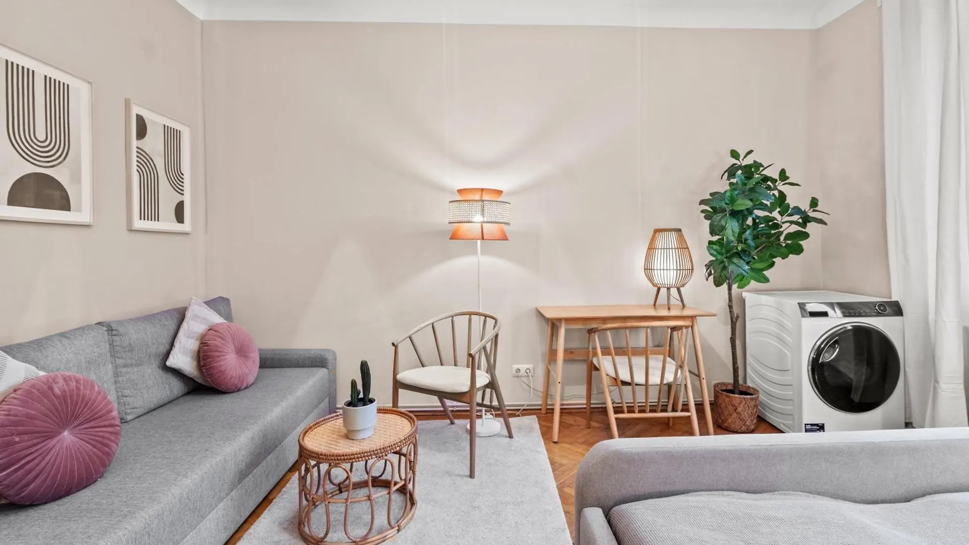 Modern Apartment, 3 Min To 
